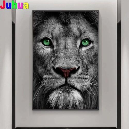Black and White Wildlife African Green Eyed Lion 5D DIY Diamond Painting Full drill Diamond Embroidery Mosaic office decor