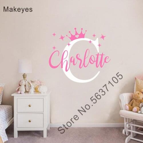 Makeyes Custom Name Wall Sticker Crown Initial Personalized Girls Names Wall Decals Baby Kids Bedroom Home Decoration Vinyl Q023