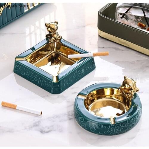 Home Light Luxury Ashtray Creative Bear Ashtray Living Room Anti-fly Ash Storage Box Home Decoration Ornaments Cigar Ashtray