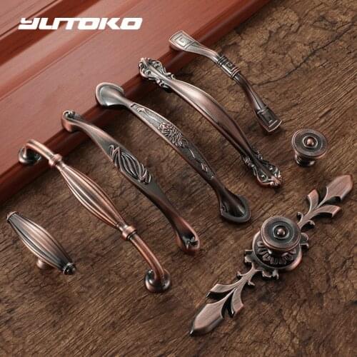 YUTOKO European Style Cabinet Closet Handles Rose Gold Antique Luxury Drawer Pulls Alloy Kitchen Furniture Handle Hardware