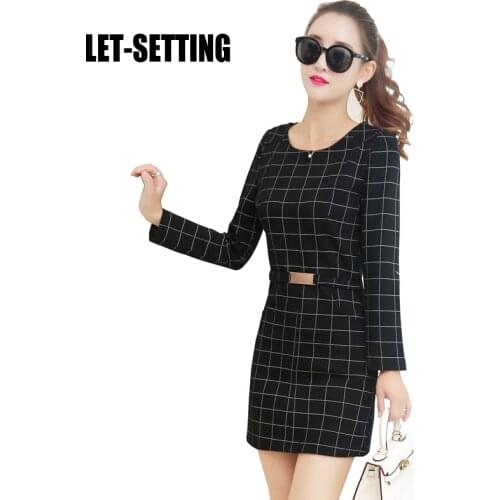 Let－Setting Fashionable Dresses In A Cage