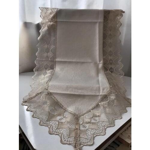 LEKE TUTMAZ KETEN RUNNER