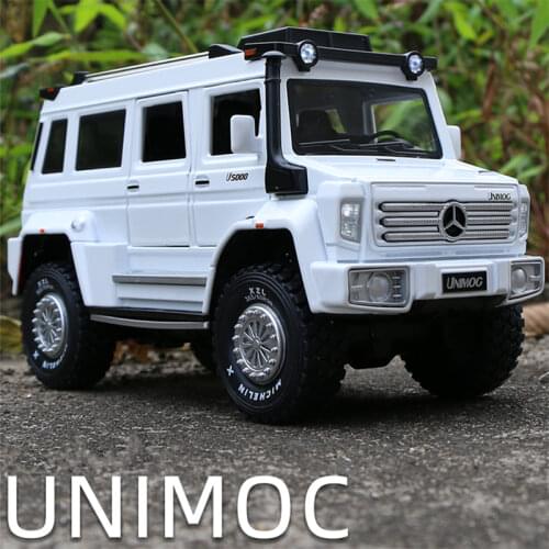 1:28 Benz Unimog U5000 Alloy Off-road Vehicle Model Diecasts Metal Toy Car Model Simulation Sound Light Collection Children Gift