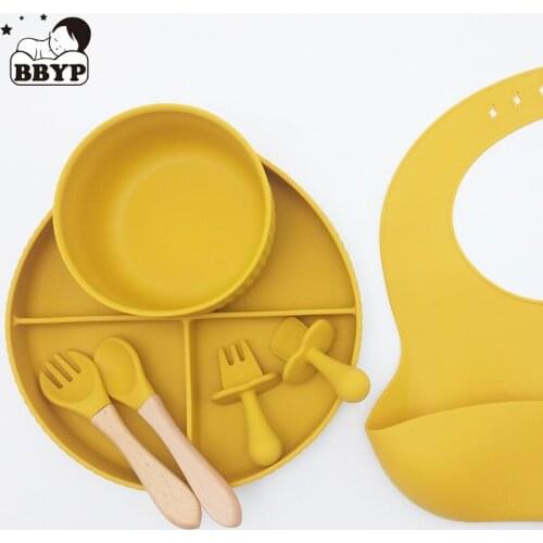 7Pcs New Customized Animal Shaped Bowl Plate Soft Foldable Baby Spoon Fork Food Grade Waterproof Silicone Bibs Baby Tableware