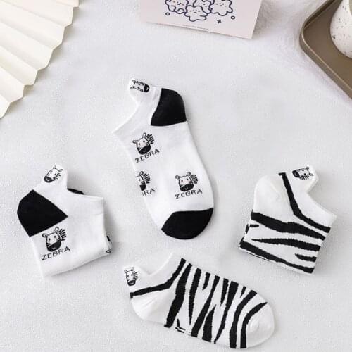 2 Pairs Animal Socks Women Pack Kawaii Zebra Cow Print Embroidery Black White Harajuku Happy Funny Cartoons Cute Lovely Sox Set