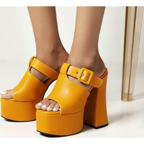 Peep Toe Slippers Women Square Heel Platform Slippers 2021 Summer New Fashion Solid Slides Brand Lady Shoes Flip Flops Sandals