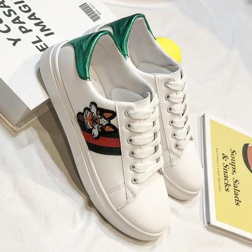 2020 New Hot Woman Sneakers Female Flats Shoes PU Embroidery Spring Autumn Girls Casual White Leather Trainer Shoes Women Green