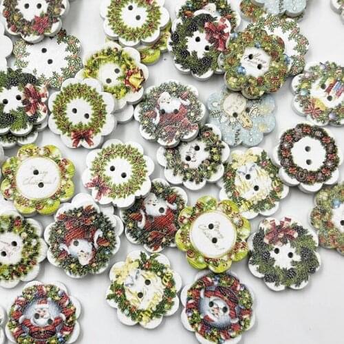 New 50pcs Merry Christmas Flowers Wood Buttons Sewing 19 mm Mix Lots WB50