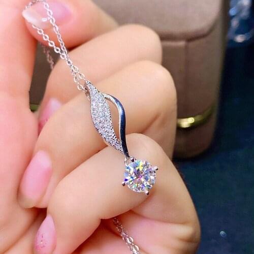Chic Foxs Tail Crystal Zircon Diamonds Gemstones Pendant Necklaces for Women White Gold Silver Color Choker Chain Fine Jewelry