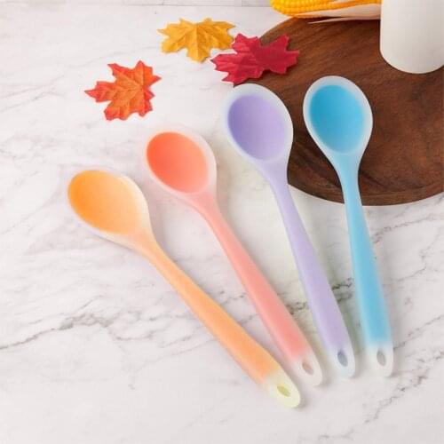 Food Grade Silicone Long-Handled Rice Scoop Soup Spoon Kitchen Serving Spoon Non-Stick Flatware Cooking Spoon Kitchen Utensils