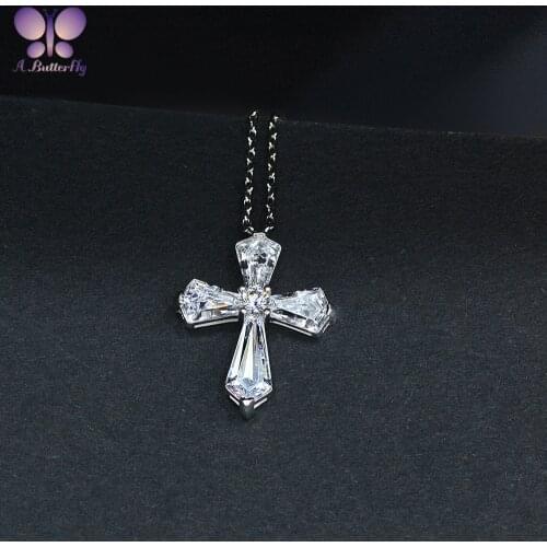 New 925 Sterling Silver Cross Necklace Pendant Synthetic Shaped Diamond Very Shiny Luxury Jewelry Gift Quality Assurance