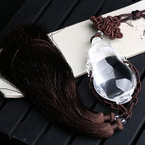 Natural light white crystal vase high-end automobile ornaments fashion exquisite atmosphere Interior Decoration pendant jewelry