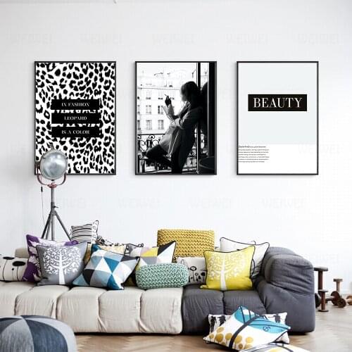 Poster Modern Home Decor Nordic Style Smoking Woman Fashion Canvas Print Painting Wall Artwork Modular Picture For Living Room