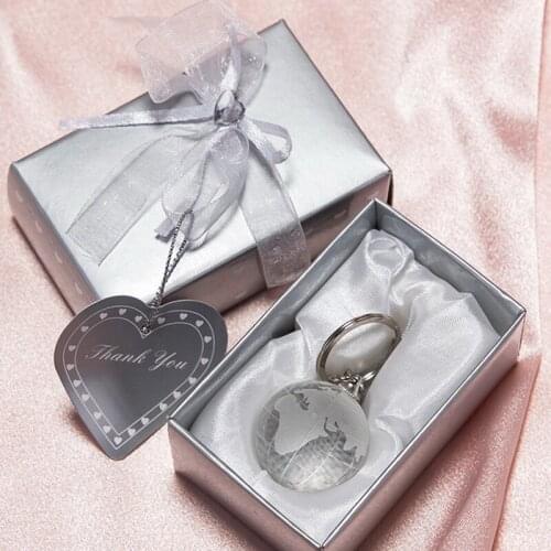 50PCS Crystal Globe Football Basketball Keychain For Wedding Favors Party Favor Baby Shower Souvenirs