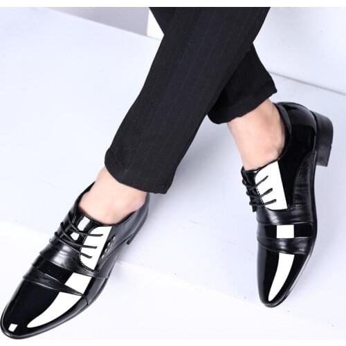 Men Shoes Fashion Patent leather Loafers Breathable Lace Up Comfortable Casual Outdoor Sneakers Shoes Pointed casual plus size
