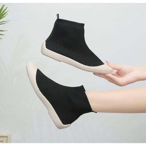 2021 new elastic socks shoes womens breathable womens shoes knitted high-top shoes casual sports socks boots