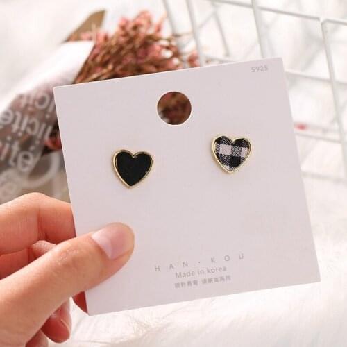 ALIUTOM Korea Cute Heart Stud Earrings For Women Retro Small Cute Statement Earrings 2021 Trend Gift Accessories Jewelry