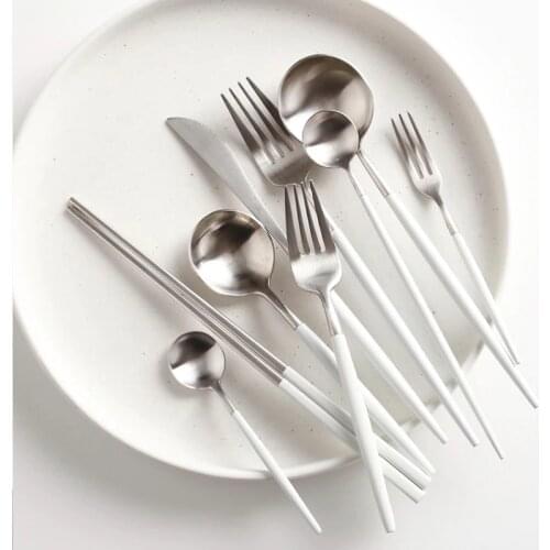 Wholesale Silverware Cutlery 18/10 Stainless Steel Frost Dinner Knife Fork Portugal Metal Dinnerware Set Kitchen Accessories