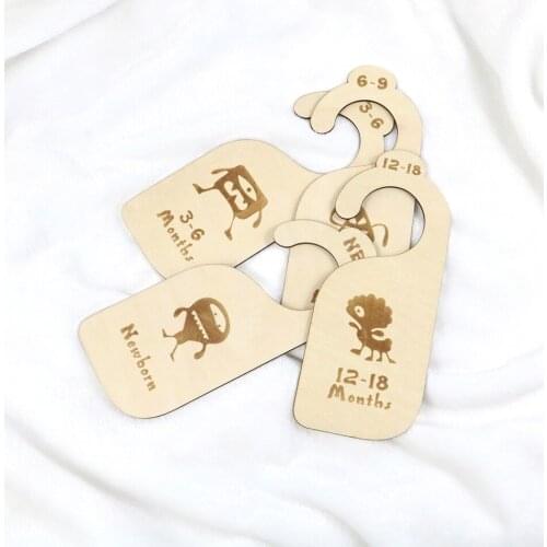 7pcs Wood Baby Clothes Cartoon clapboard Baby Clothing number partition