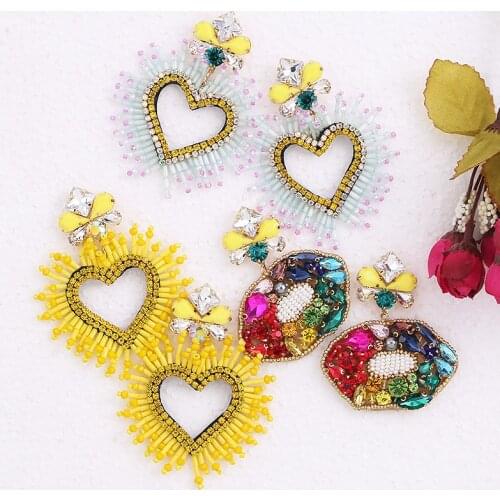 Crystal Gems Mouth Shaped Dangle Earrings Novelty Design Jewelry Fashion Girls Party Heart Beads Statement Earrings Accessories