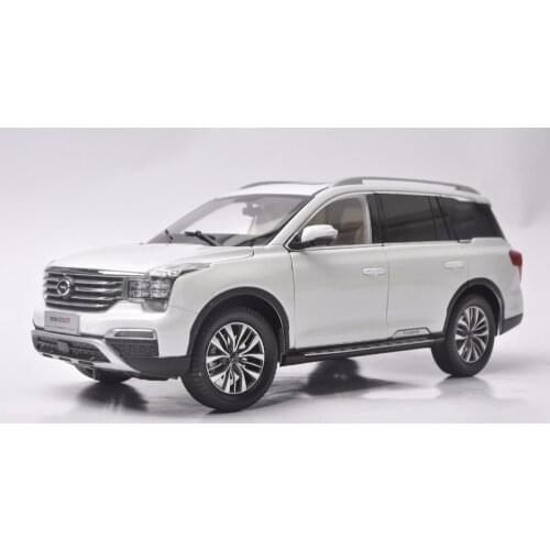 1:18 Diecast Model for GAC Trumpchi GS8 2016 Large SUV Alloy Toy Car Miniature Collection Gifts China Brand