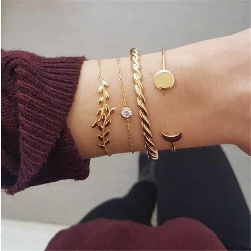 Luxury Steampunk Vintage Irregular Twisted Moon Cuff Bangles for Women Rhinestones Gold Geometric Leaf Charm Bangle Jewelry