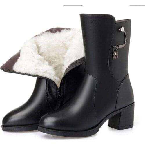 Krasovki 2021 Genuine Leather Wool Women Snow Boots Warm Fur Warm Shoes Leather Plush Mid Calf Boots Platform Women Winter Boot