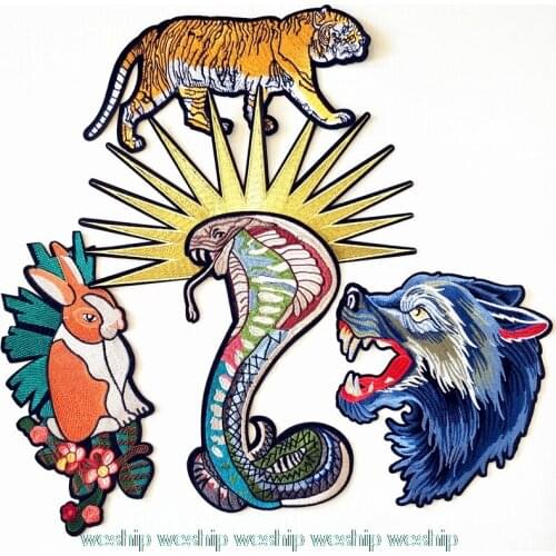 Wolf/Cobra sequins embroidery patch Applique for DIY cloth bag coat jeans Parche Patch bordado de lantejoulas cloth sticker