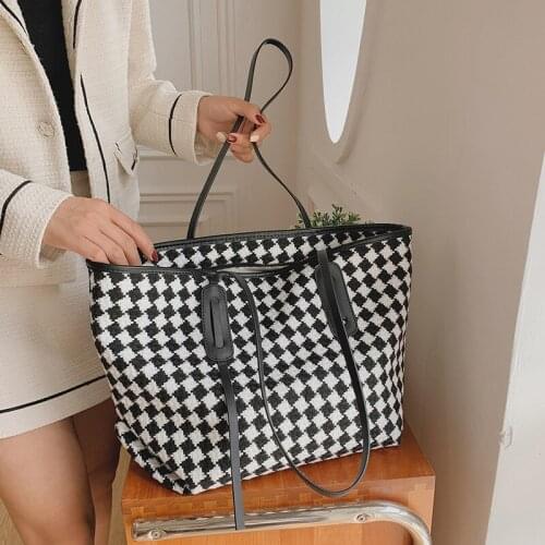 Luxury Designer Handbag Womens Fashion Retro Woolen Contrast Plaid Tote Bag Female Shoulder Bag Large Capacity Shopping Bag