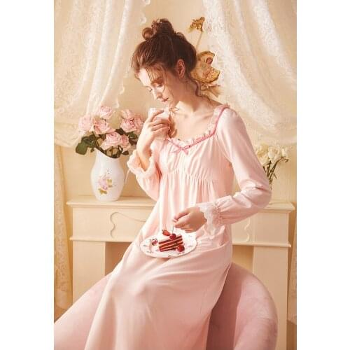 Free Shipping Rose Tree 2020 New Womens Long Nightgown Lace White Pink Sleepwear Cotton Nightgown Sweet Girl Vintage Nightshirt