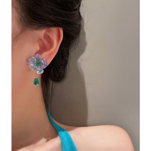 2021 Fashion Simple Temperament Small Fresh Acrylic Flower No Ear Hole Ear Clip Net Red Female Accessories