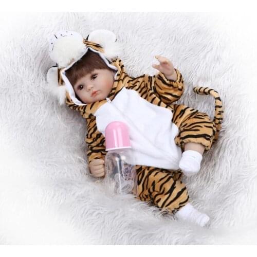 40cm Reborn Baby Alive Lovely Baby Reborn Dolls with Cartoon Tiger Clothes Baby Playing Toys for Kids Birthday Christmas Gift