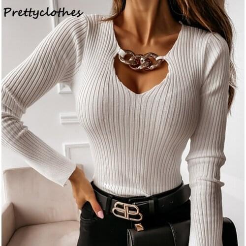 Autumn 2021 Vintage Clothes Ladies Clothing V-Neck Chain Decoration Sexy Bottoming Shirt Tops Women T-Shirts With Long Sleeves