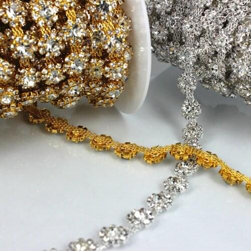 5 yard/roll Red Glass Elegant Rhinestone Trimming Bridal Dress Garment Sewing Style DIY Fashion accessories Rhinestone Chain