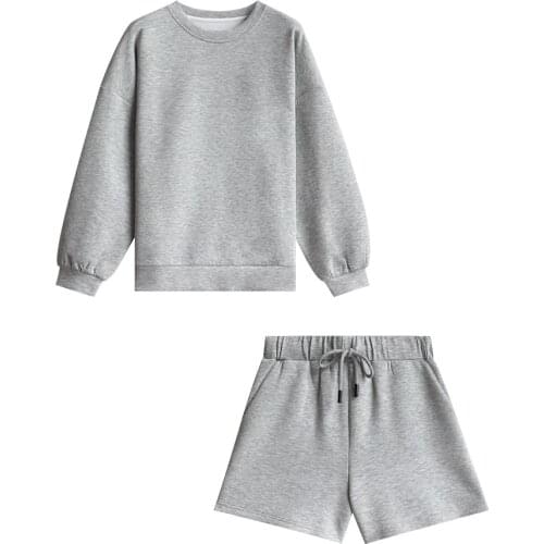 Womens Tracksuits 2 Piece Set Summmer Oversize Grey Long Sleeve Sweatshirt + Elastic Waist Shorts Set Outfits for Female