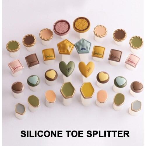 8Pcs/Set Square Heart Shape Silicone Toe Separators Pedicure DIY Nail Art Tool