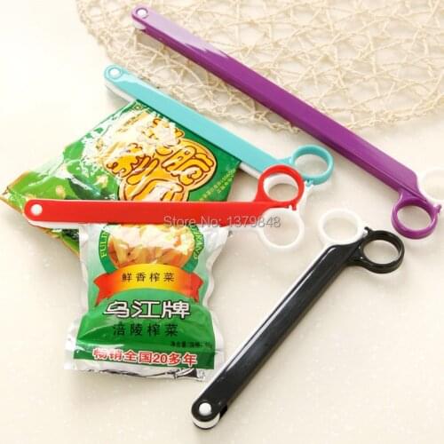 10 PCS/LOT Size: 27.5cm Plastic Scissor Food Sealing Clip Snacks Moisture Sealing Clip with Package