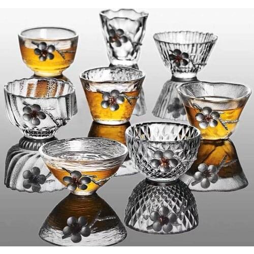 Small teacup hammer-printed heat-resistant glass cup simple plum flower tasting cup master cup single cup personally with tea