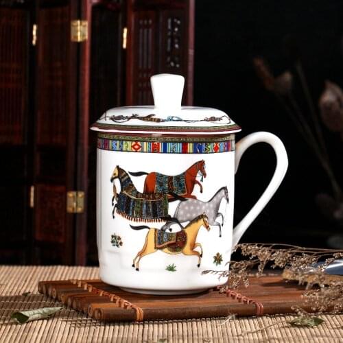Creative High Bone China Oriental Horse Office Teacup with Cover Jingdezhen Porcelain Love Horse Hotel Conference Tea Cup Set