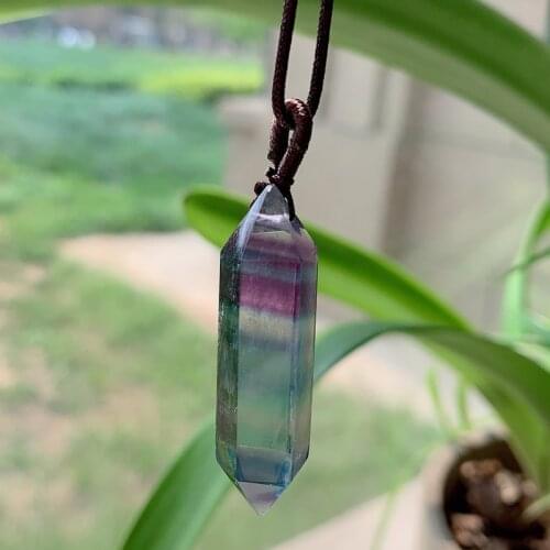 Natural Stone Crystal Jewelry Necklaces Green Purple Fluorite Quartz Point Bullet Hexagonal Pendulum Pendant Necklace Amulet