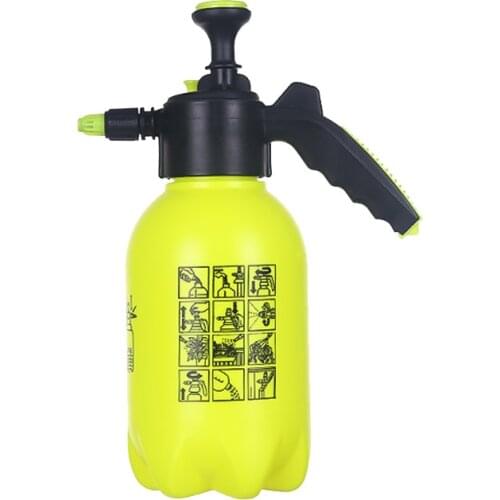 1Pcs Hand Operated Pressurized Pump Sprayer 2 L Bottle Cannon Nozzle Generator For Car Wash Window Cleaning Car Wash Accessories