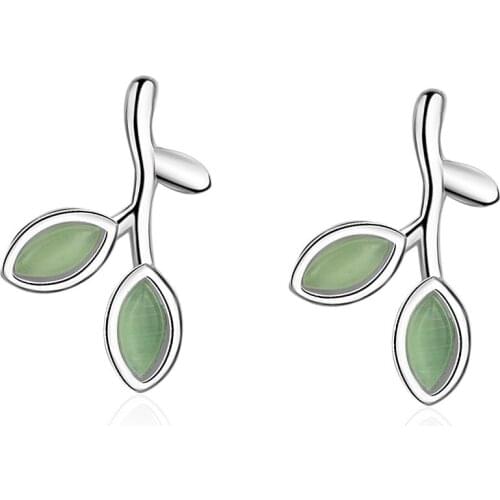 Young Buds Earrings Korean Version of Small Fresh Cat Eye Stone Earrings Sen Personality Sweet Leaf Earrings