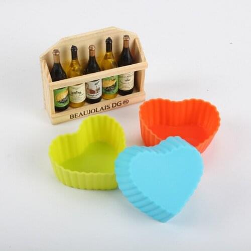 5 Pieces heart Cake Mold Muffin Chocolate Cupcake Liner Baking Cup Mold soap biscuit silicon kitchen stencil form pastry tool