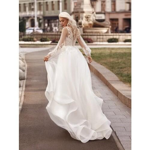 Bohemian Lace Tulle V- A Line Wedding Bride Dress High Slit Hollow 2021 Custom Made Plus Size Back Beach Photography Bridal Gown