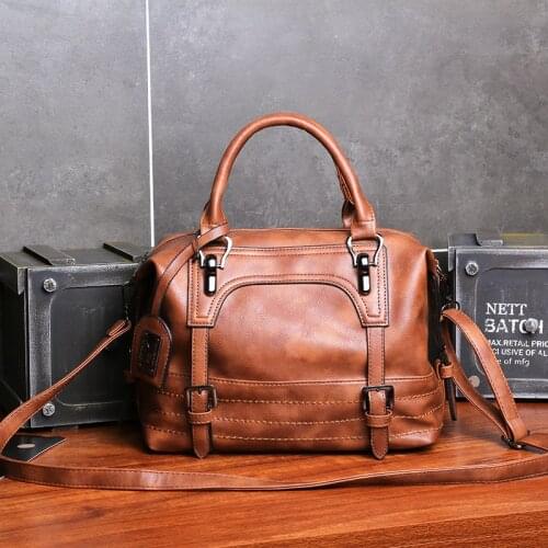 Female bag new retro oil wax leather Boston bag temperament pendant handbag European and American shoulder messenger bag