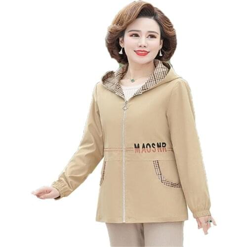 Middle-Aged Elderly Mothers Windbreaker New 2021Spring Summer Hooded Zipper Jacket Casual Womens Coat Outerwear Plus Size 5XL