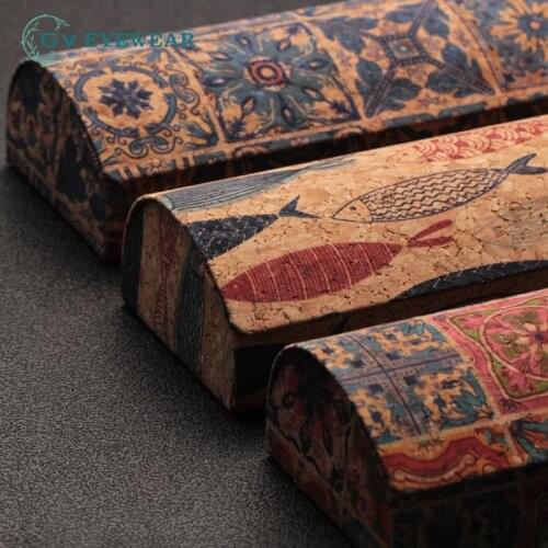 Original pressure-resistant antique cork mural retro literary personality portable men and women magnetic myopia glasses case