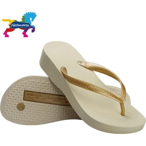 Hotmarzz Women's Clogs