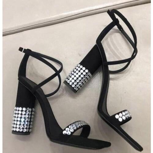 Carpaton Celebrity Thick Heels Crystal Shoes Woman Summer Open Toe Ankle Strap Sexy Sandals Cutouts Gladiator Wedding Shoes