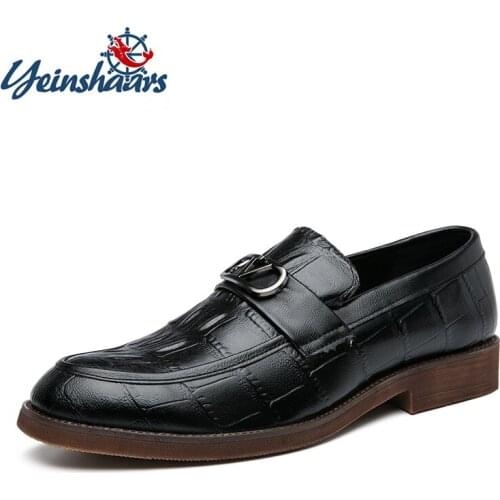 Luxury Men Loafers Shoes Brogue Wing Tip Monk Strap Slip On Brown Black Formal Man Dress Office Wedding Casual Men Leather Shoes